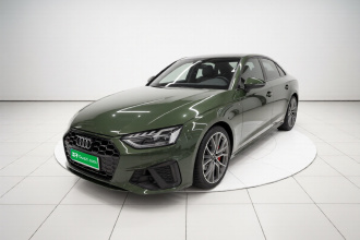 奥迪S4 2023款 S4 3.0TFSI