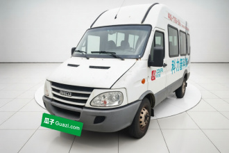 依维柯褒迪 2013款 2.8T-A32 快运版