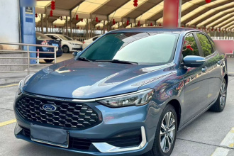 福特 福睿斯 2021款 1.5L 自动钻石版