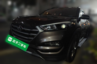 现代 途胜 2015款 1.6T 双离合两驱智能型