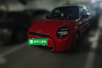 电动MINI COOPER 2024款 456km COOPER E 经典派
