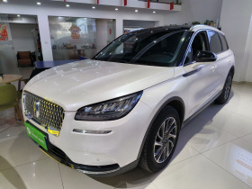 林肯 冒险家 2022款 改款 2.0T 两驱尊雅版