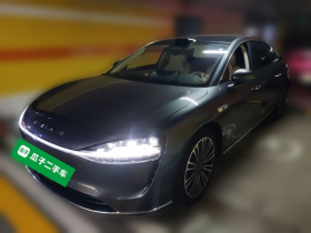 鸿蒙智行 享界S9 2024款 纯电 Ultra 四驱旗舰版