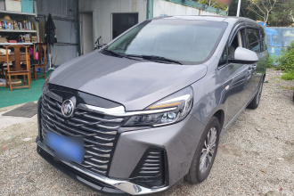 别克GL8 2022款 陆上公务舱 652T 豪华型