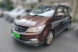 宝骏730 2016款 1.5L 手动豪华型 7座