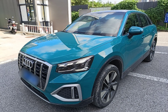 奥迪Q2L 2022款 35 TFSI 时尚致雅型