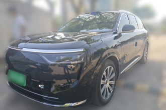 鸿蒙智行 问界M8 2025款 增程 Max+版 53.4kWh 5座版 (192线激光雷达）