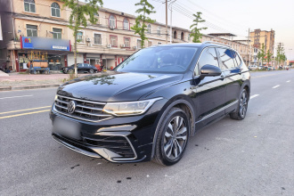 大众 途观L 2023款 330TSI 自动两驱R-Line越享版