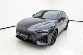 长安UNI-V 2022款 1.5T 尊贵型