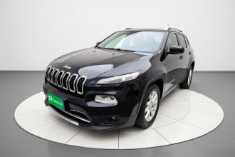 Jeep 自由光 2017款 2.0L 优越版