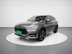 比亚迪 宋PLUS 2020款 1.5T 自动旗舰型