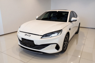 比亚迪 海豹06新能源 2025款 DM-i 智驾版 120KM尊享型