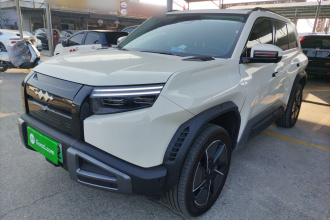 方程豹 钛3 2025款 501KM 四驱Ultra版