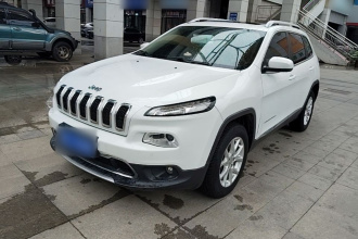 Jeep 自由光 2016款 2.4L 专业智能版