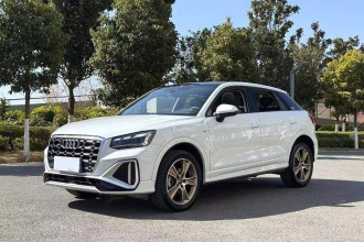 奥迪Q2L 2022款 35 TFSI 时尚动感型
