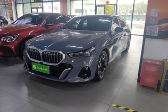 宝马5系 2024款 530Li 尊享型 M运动套装