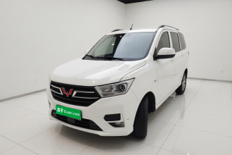 五菱汽车 五菱宏光 2021款 1.5L S舒适型LAR