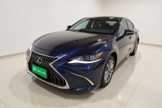 雷克萨斯ES 2022款 200 卓越版