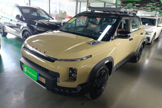 吉利汽车 吉利牛仔 2025款 1.5TD 潮玩版