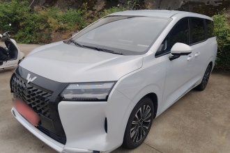 五菱汽车 星光730新能源 2025款 插混 125km 豪华型