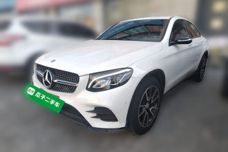 奔驰GLC轿跑 2018款 GLC 200 4MATIC 轿跑SUV