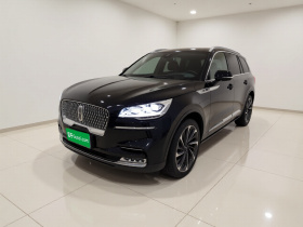 林肯 飞行家 2021款 3.0T V6 四驱行政版