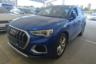 奥迪Q3 2020款 35 TFSI 时尚致雅型
