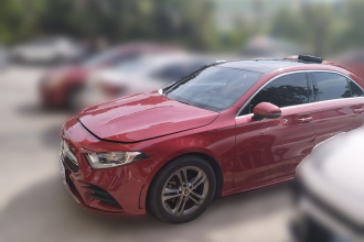 奔驰A级 2022款 A 180 L 运动轿车