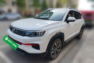 长安CS35PLUS 2021款 荣耀百万版 1.6L 手动豪华版