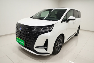 腾势D9 2022款 DM-i 970 四驱旗舰型