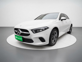 奔驰A级(进口) 2019款 A 200 动感型