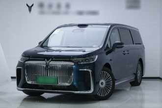 岚图汽车 岚图梦想家 2025款 PHEV 四驱卓越乾崑版