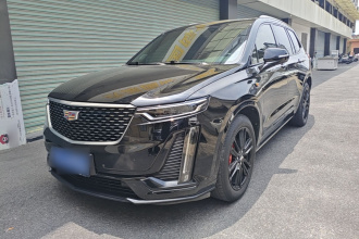 凯迪拉克XT6 2022款 2.0T 七座四驱豪华型