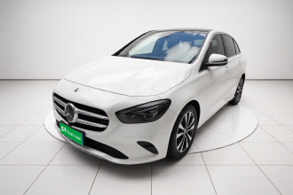 奔驰B级 2021款 B 200 动感型