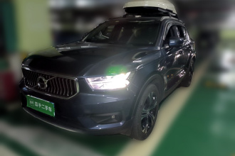 沃尔沃XC40 2021款 T4 四驱智远豪华版