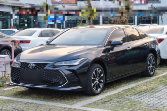 丰田 亚洲龙 2022款 2.5L 豪华版