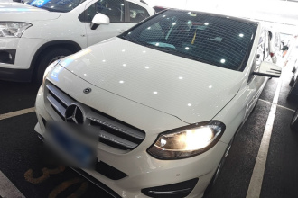 奔驰B级 2018款 B 200 动感型