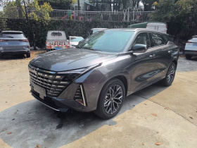 长安UNI-Z 2025款 1.5T 尊贵型