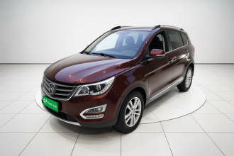 宝骏560 2016款 1.8L 手动精英型