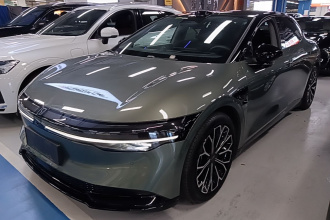 极氪007 2025款 长续航后驱智驾版 100kWh
