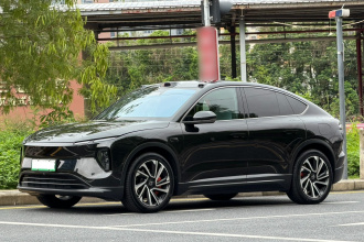 蔚来EC6 2024款 75kWh