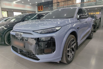 奥迪Q6L e-tron 2026款 首发领航版