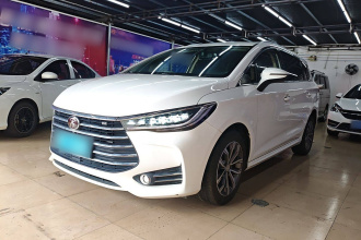 比亚迪 宋MAX 2019款 1.5T 自动智联睿逸天窗型 6座 国VI