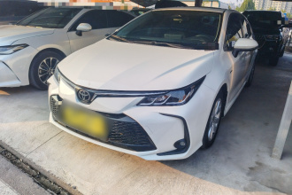 丰田 卡罗拉 2024款 1.8L 智能电混双擎 精英版