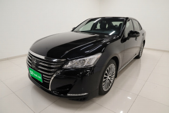 丰田 皇冠 2018款 2.0T 运动版