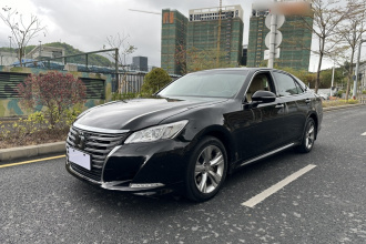 丰田 皇冠 2015款 2.0T 时尚版