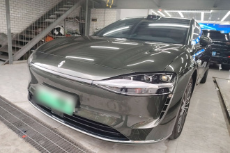 鸿蒙智行 享界S9T 2025款 纯电 四驱Ultra (192线激光雷达）