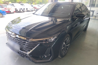 奇瑞 艾瑞泽8 2025款 2.0T 自动御+