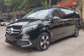 奔驰V级 2022款 V 260 L 长轴距尊贵版
