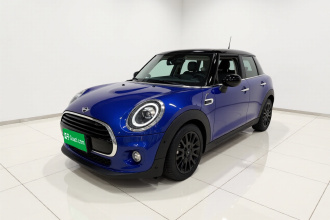 MINI 2019款 1.5T COOPER 经典派 五门版